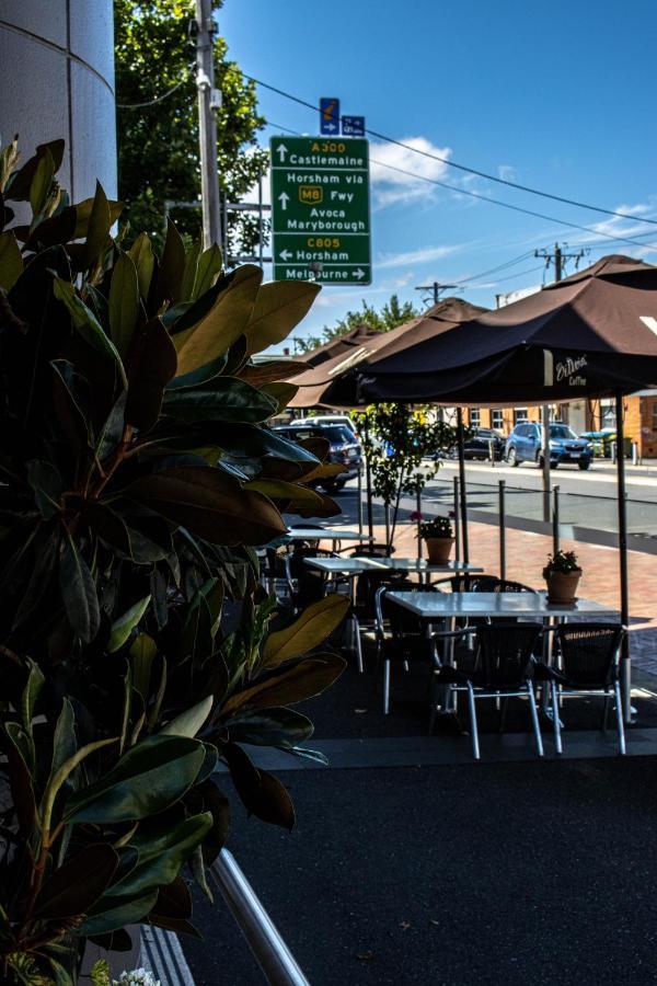 Oscars Hotel And Cafe Bar Ballarat Bagian luar foto