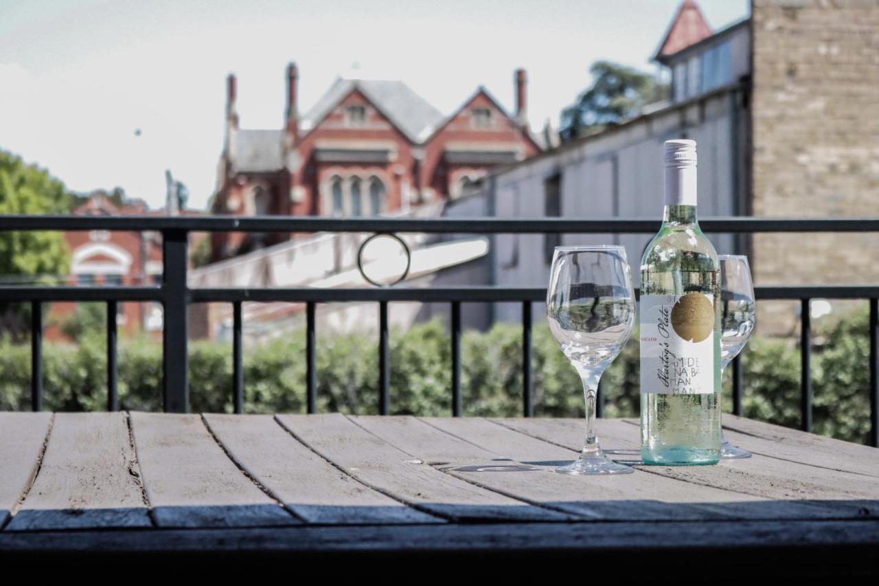 Oscars Hotel And Cafe Bar Ballarat Bagian luar foto