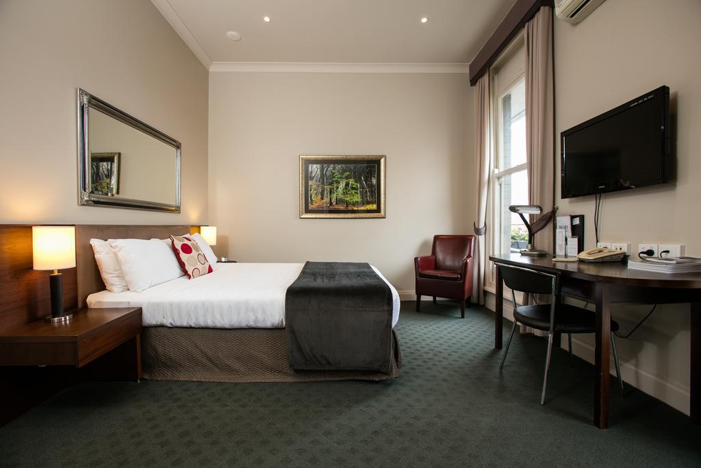 Oscars Hotel And Cafe Bar Ballarat Bagian luar foto
