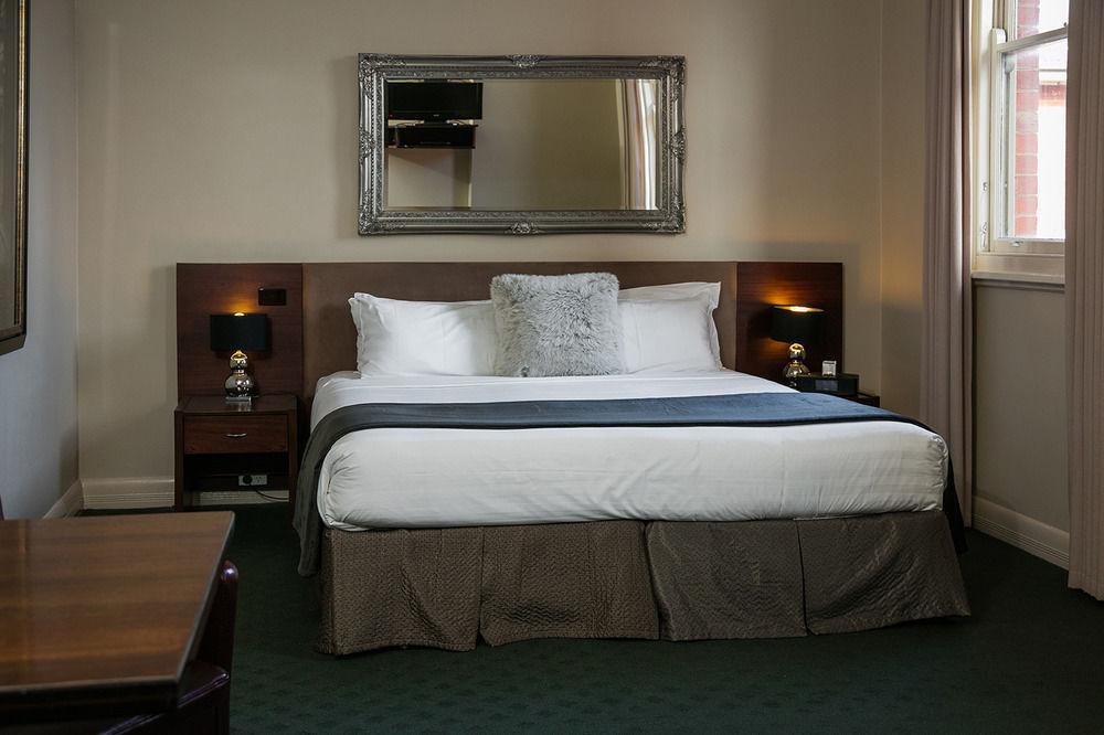 Oscars Hotel And Cafe Bar Ballarat Bagian luar foto