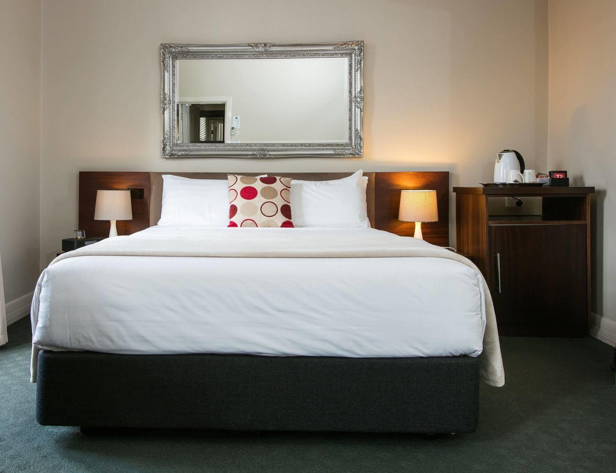 Oscars Hotel And Cafe Bar Ballarat Bagian luar foto